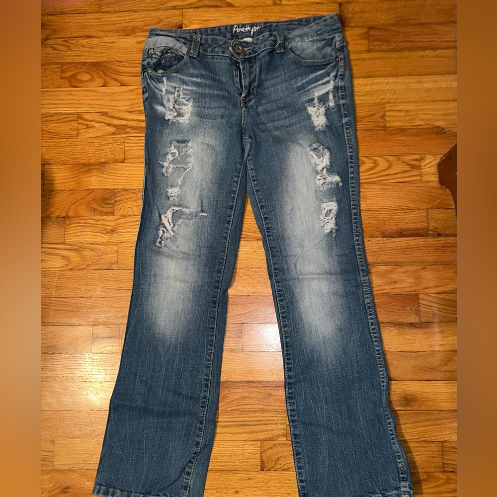 Distressed Amethyst Blue Jeans